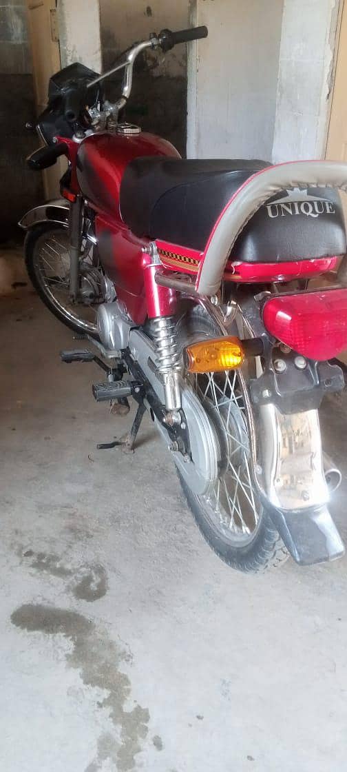 cd 70 unique 2