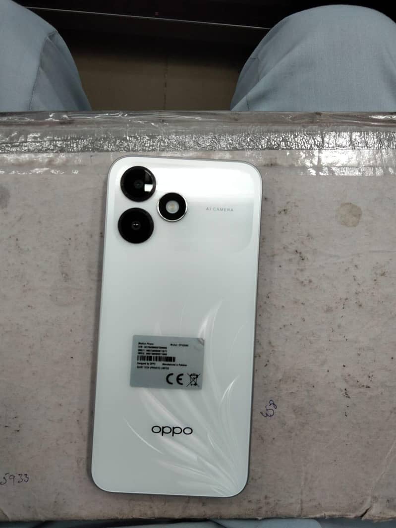 OPPO A6c 1