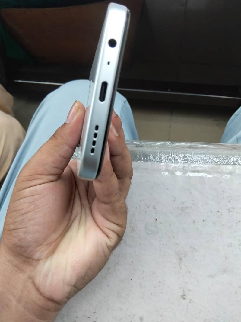 OPPO A6c 2