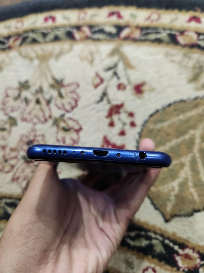 Honor 7C 6
