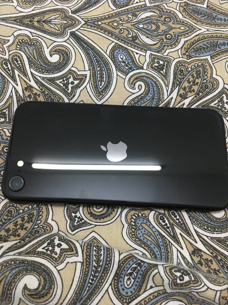 Iphone SE 2020 5