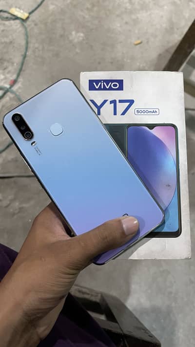 Vivo Y17