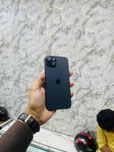 Apple iPhone 15 plus