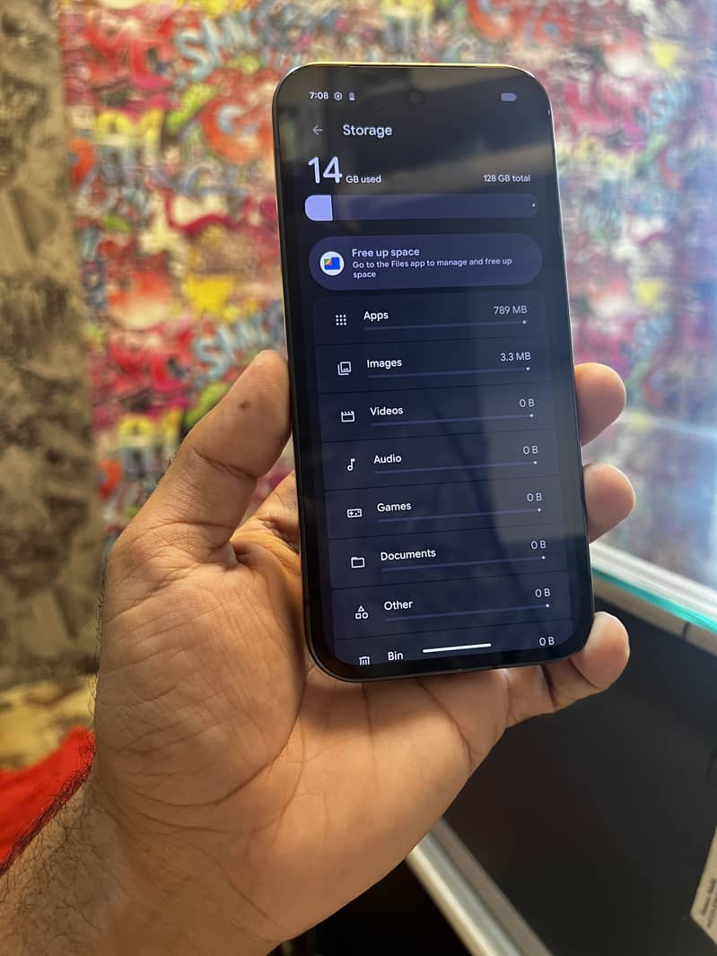 Google Pixel 9a 4