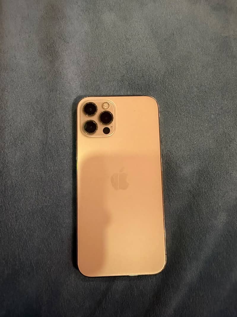 Apple iPhone 12 Pro 4