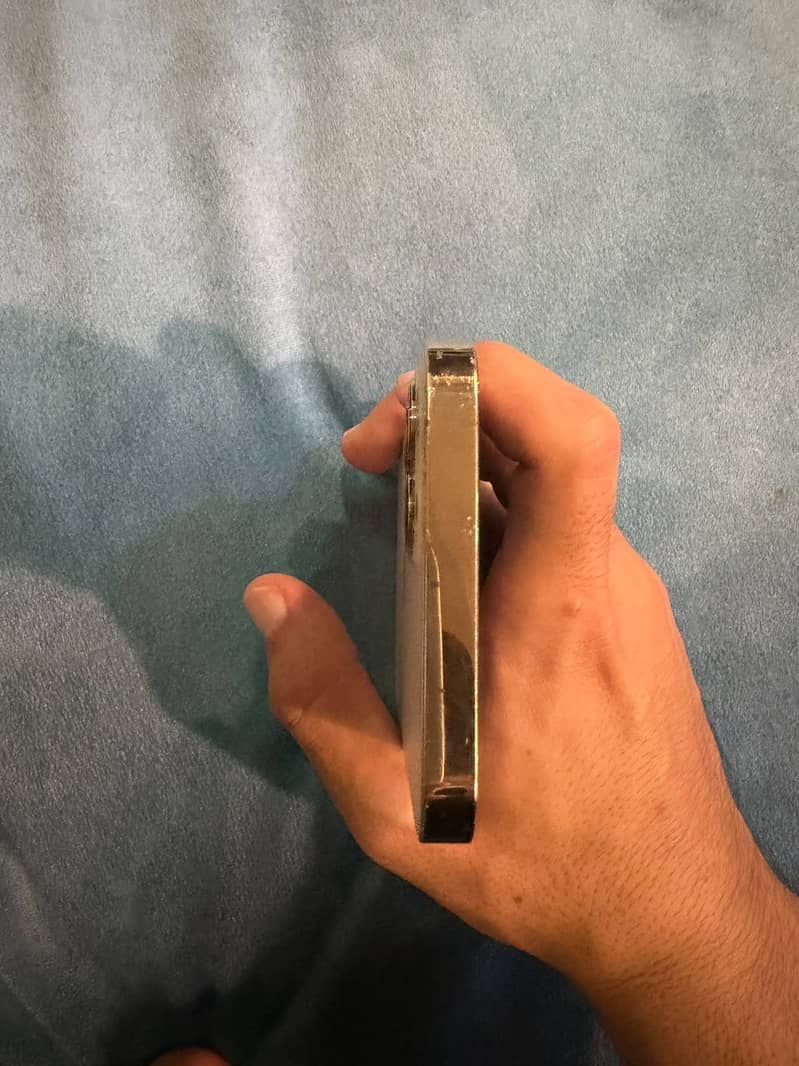 Apple iPhone 12 Pro 5