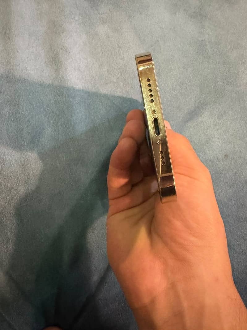 Apple iPhone 12 Pro 7