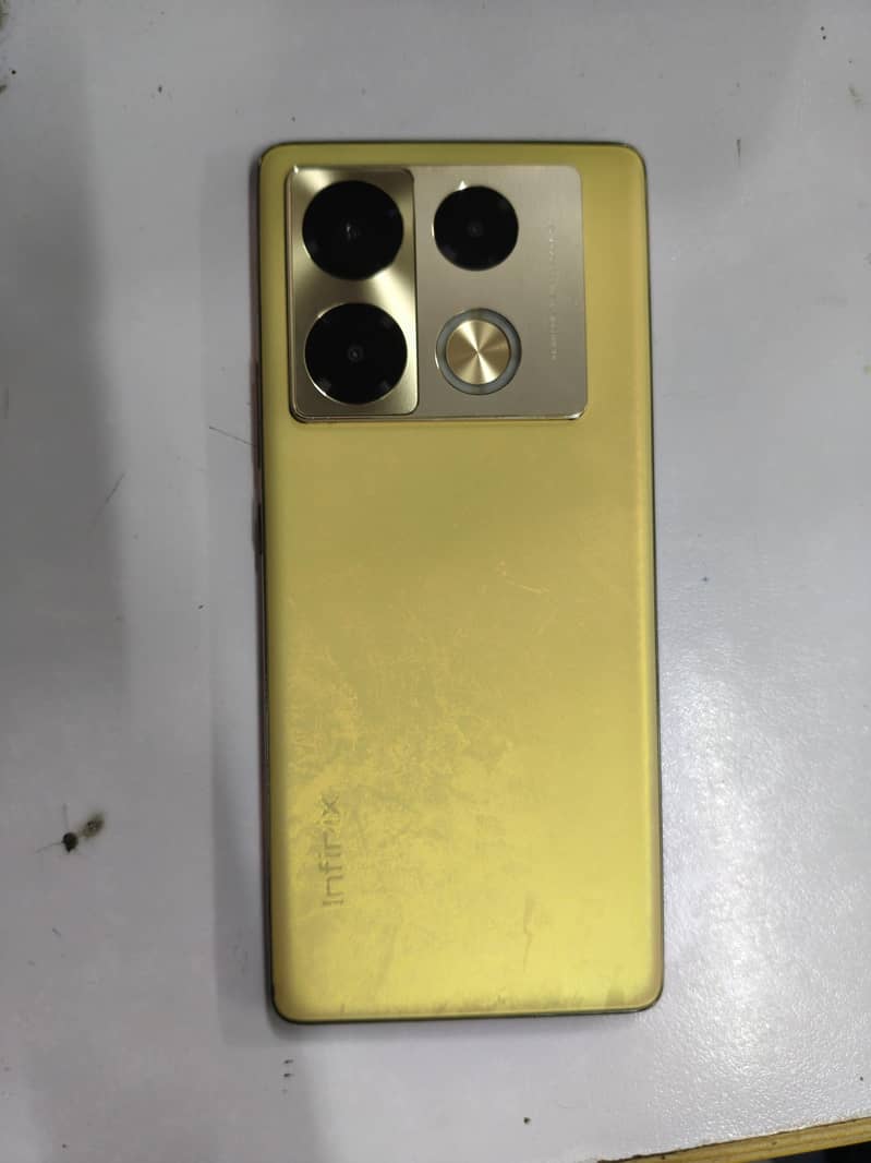 Infinix Note 40 Pro 1