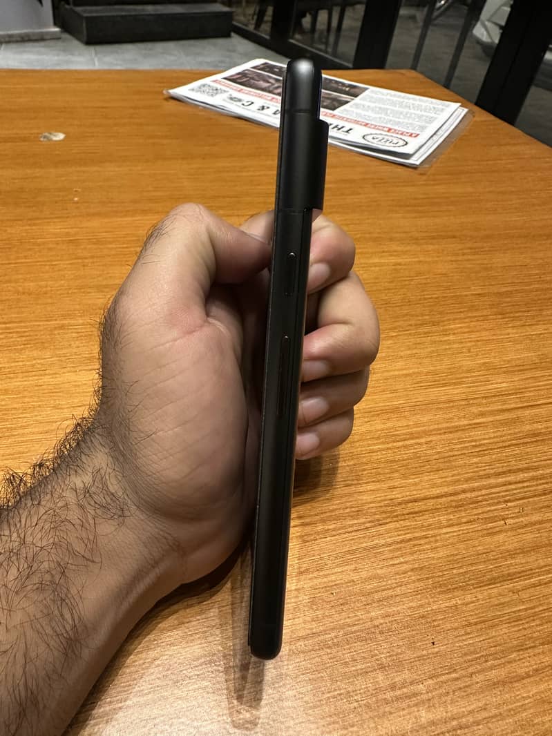 Google Pixel 7 3