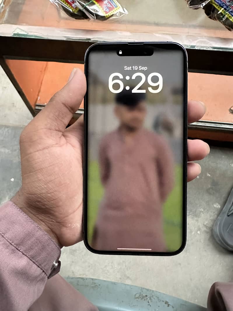 Apple iPhone 14 Pro Max 6