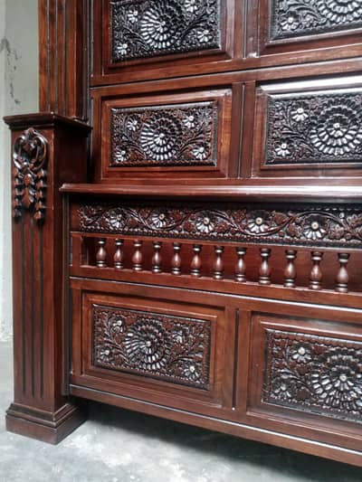 Sheesham Wood Gujarati Design Double Bed – Used