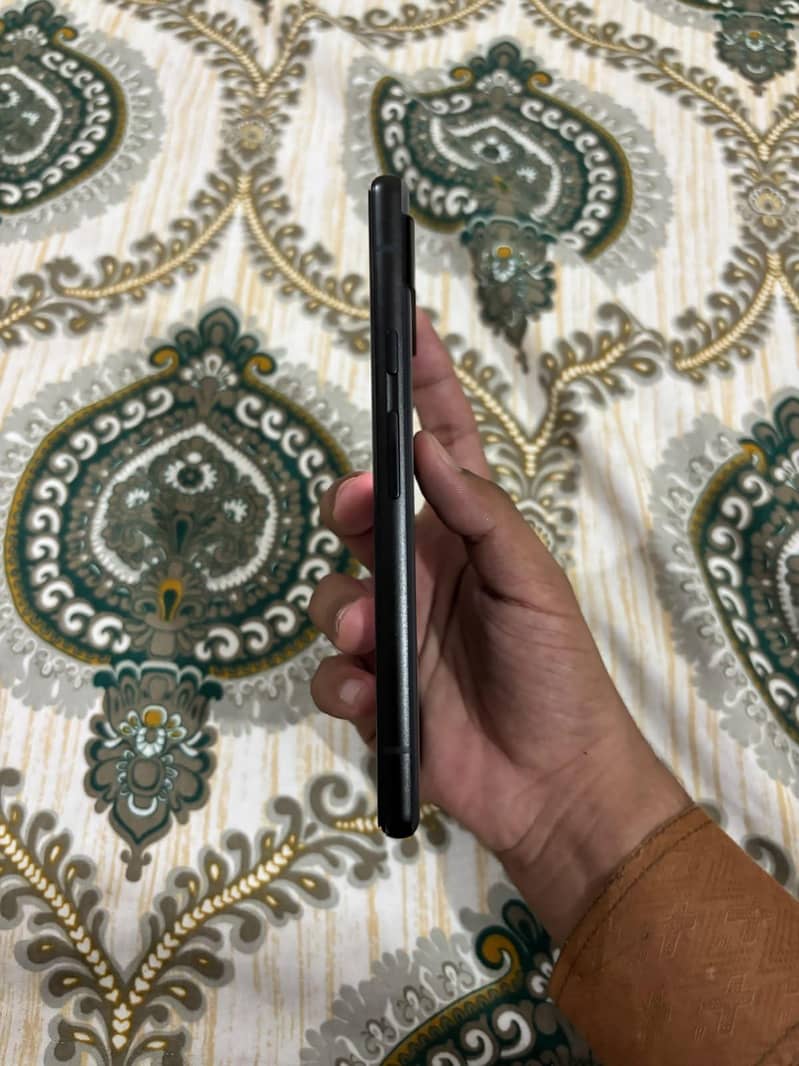 Google Pixel 6a 3