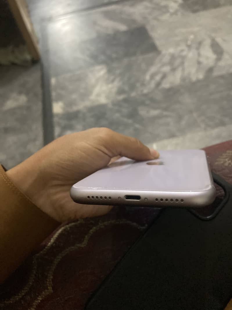 Apple iPhone 11 1