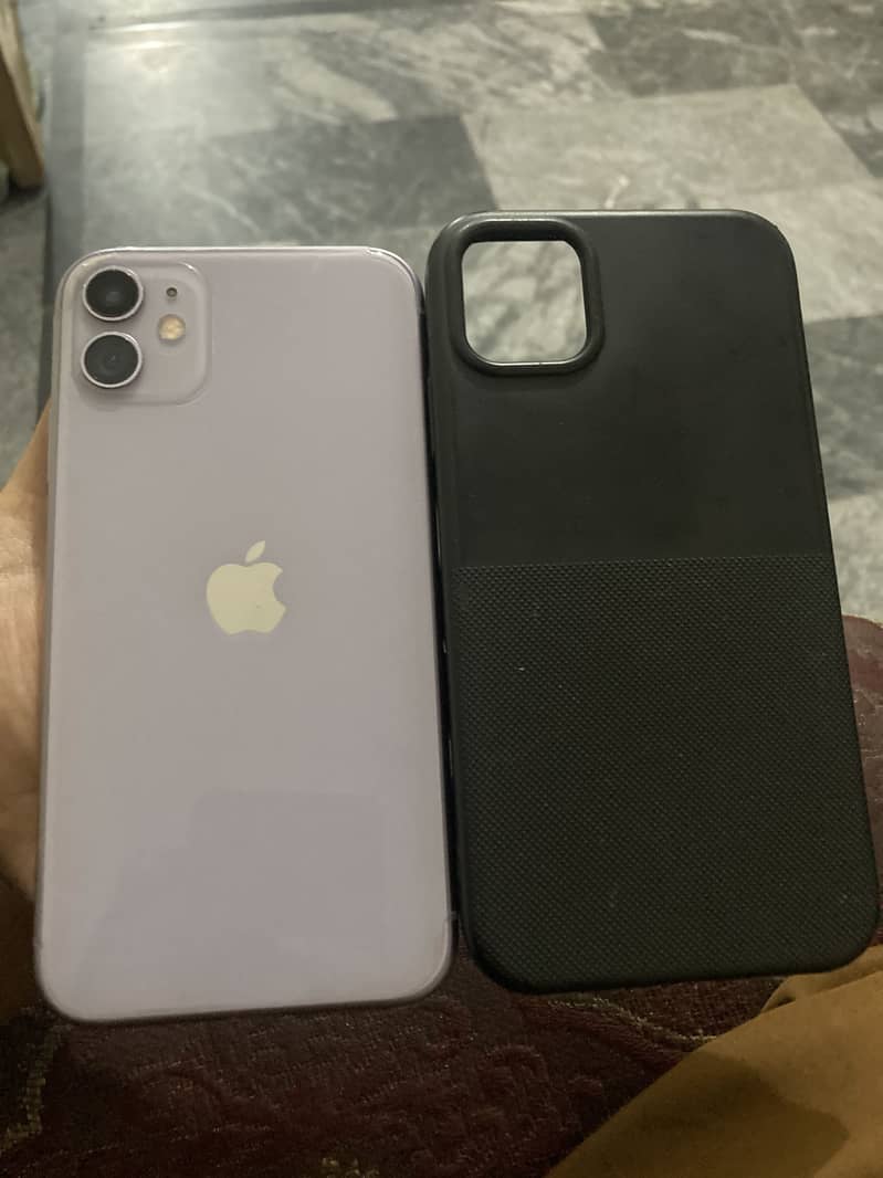Apple iPhone 11 4