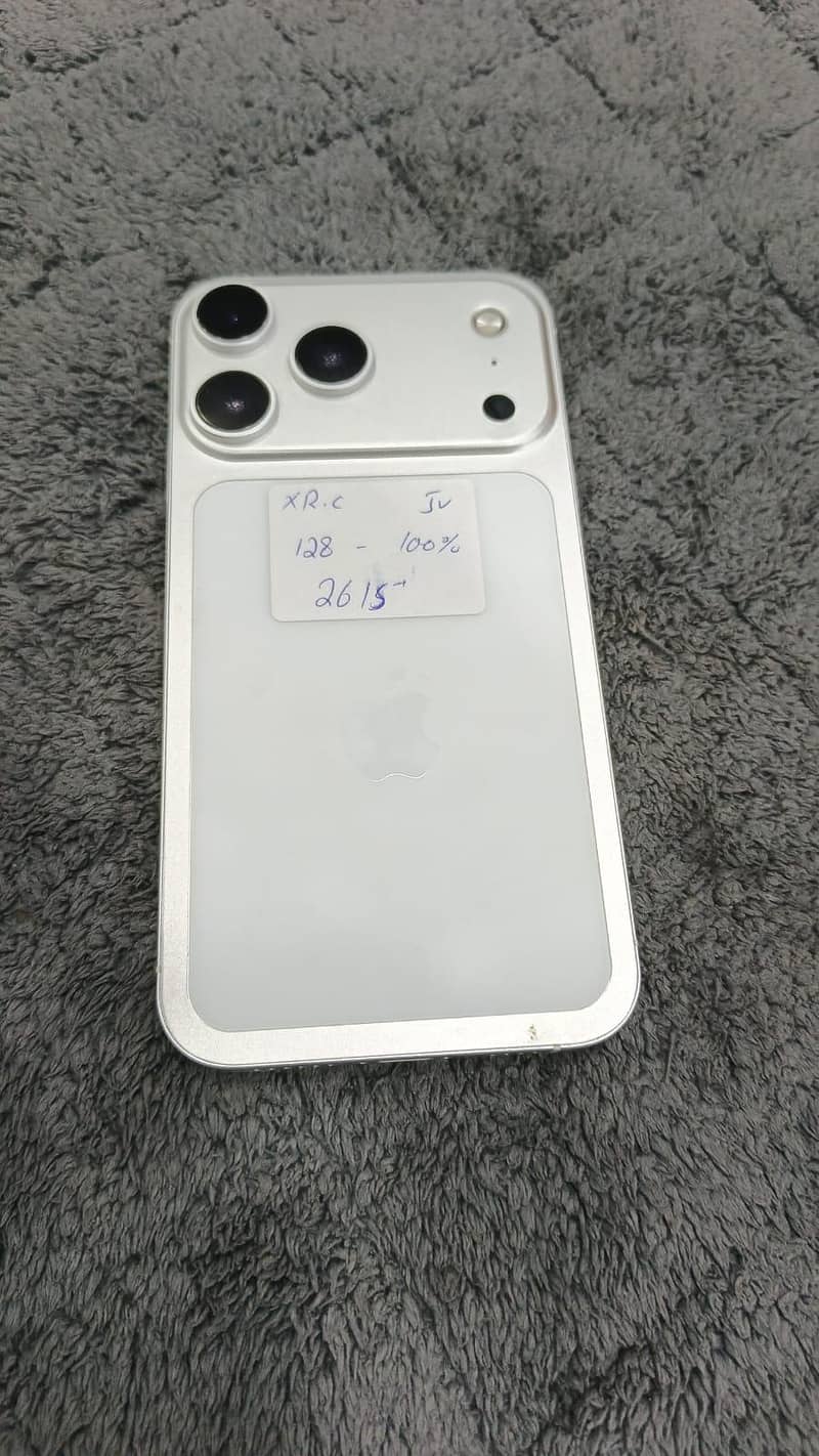 Apple iPhone 17 Pro Max 0