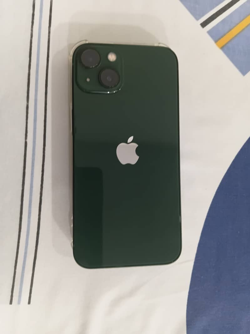Apple iPhone 13 3