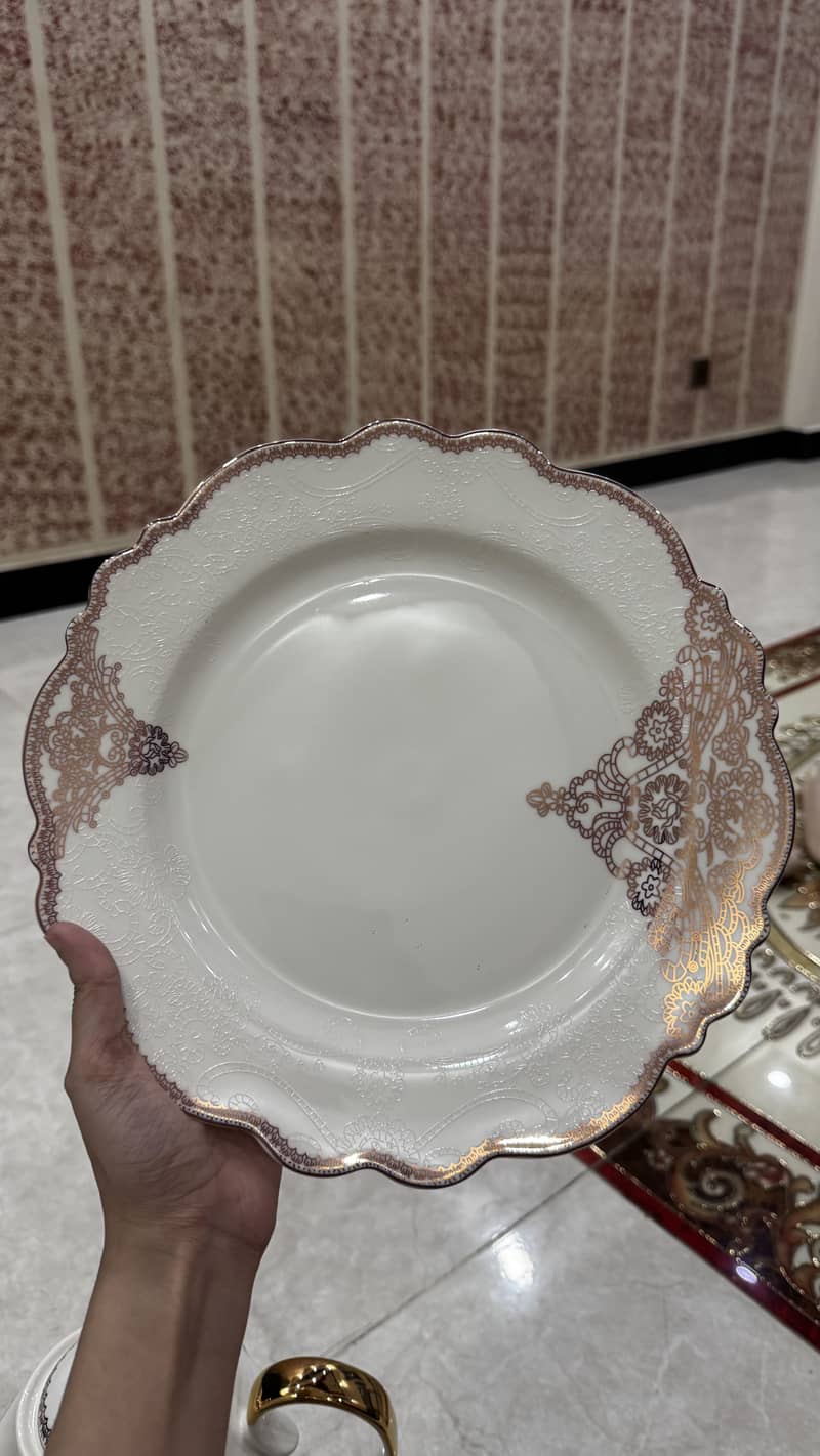 Glass dinner set 0