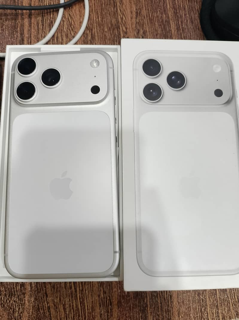 Apple iPhone 17 Pro Max 0