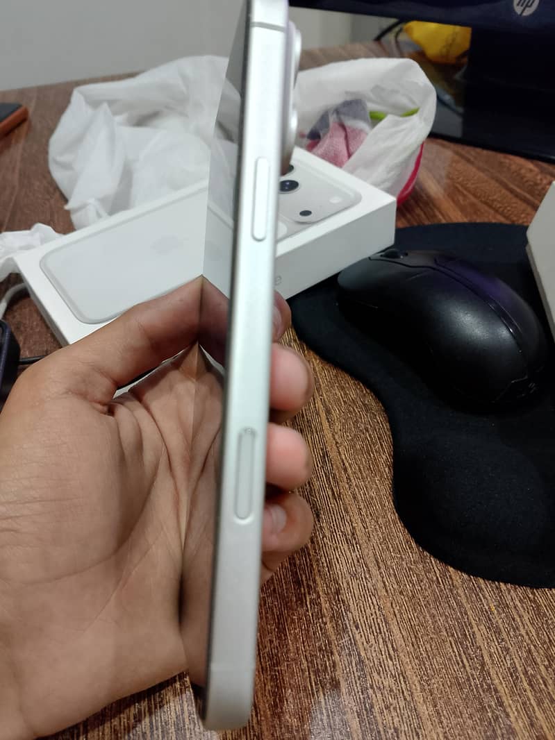 Apple iPhone 17 Pro Max 2
