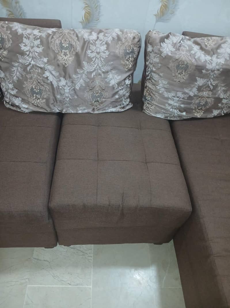 Lshaped sofa 2