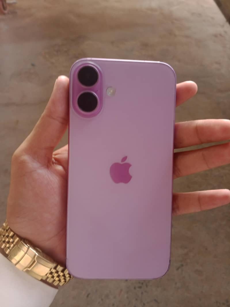Apple iPhone 16 Plus 0