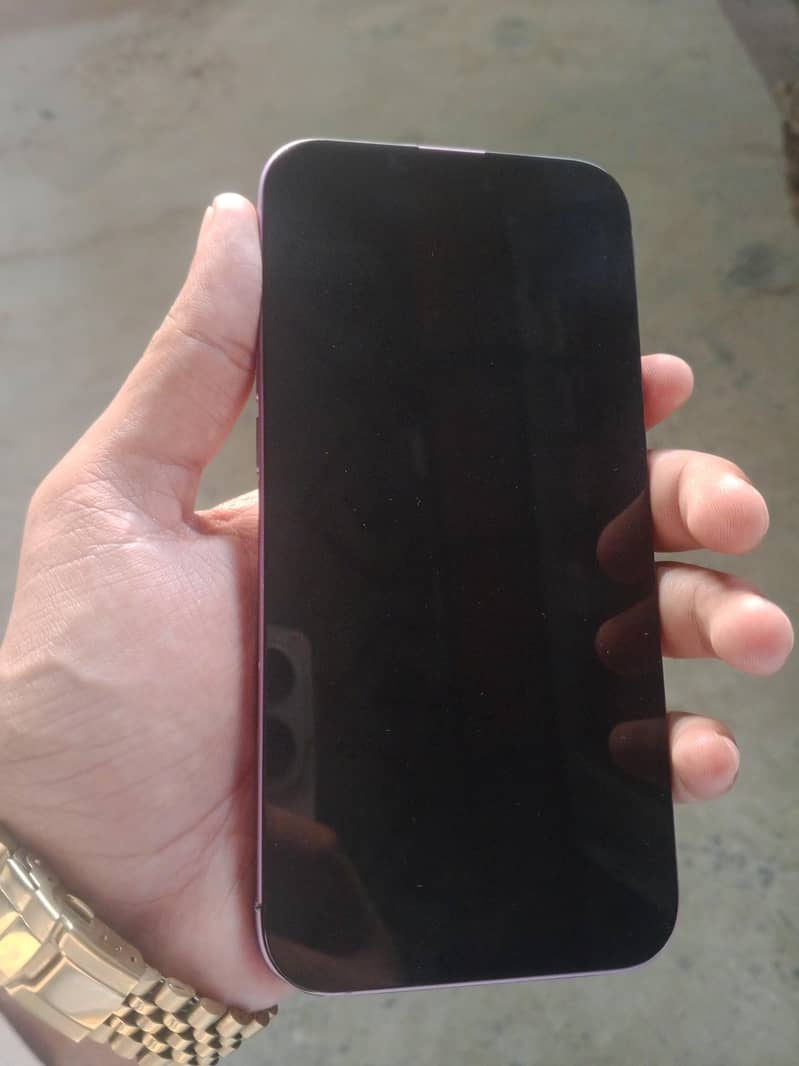 Apple iPhone 16 Plus 5