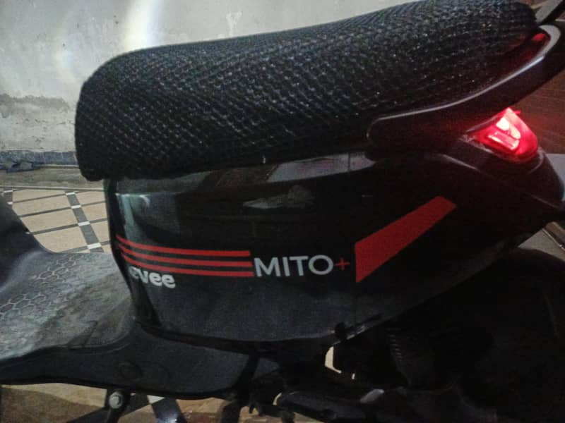 EVER MITO PLUS WELL CONDITIONED 4