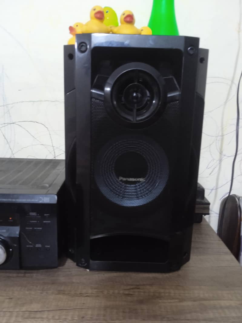 speakers 1