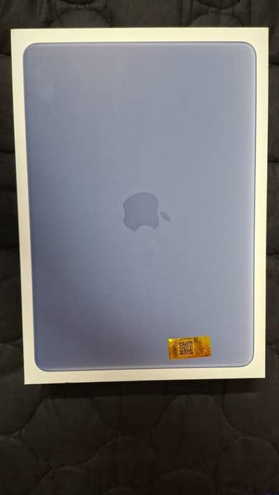 MacBook Neo 13 Inch | 8GB RAM | 256GB SSD pin Pack