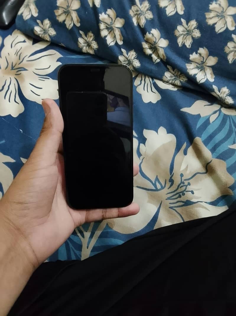 Apple iPhone 12 Pro 5