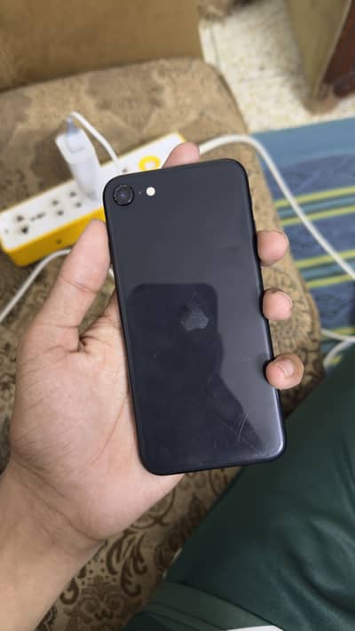 Apple iPhone SE 2020 Bypass