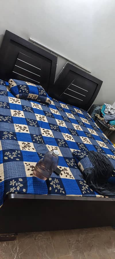 Bed, wardrobe, Dressing table, TV stand