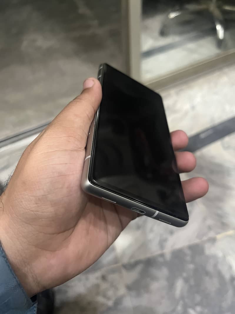 Google Pixel 7a 2