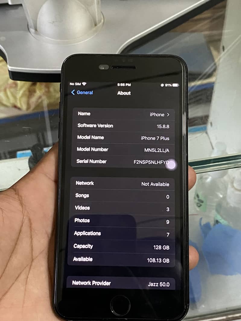 Apple iPhone 7 Plus 1