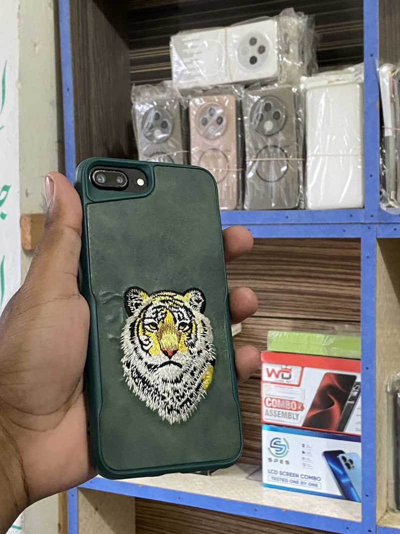 Apple iPhone 7 Plus 2