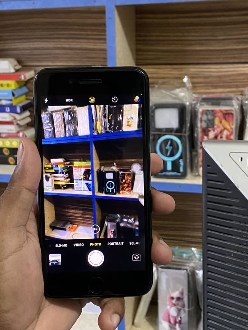 Apple iPhone 7 Plus 4