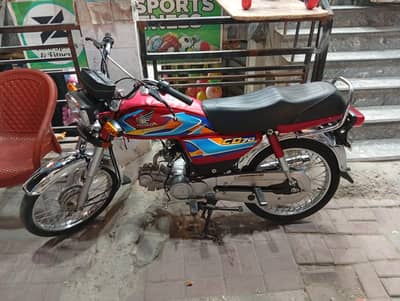 25 Dec ki purchase ha 26 model jeniune 20000km just like a zero meter