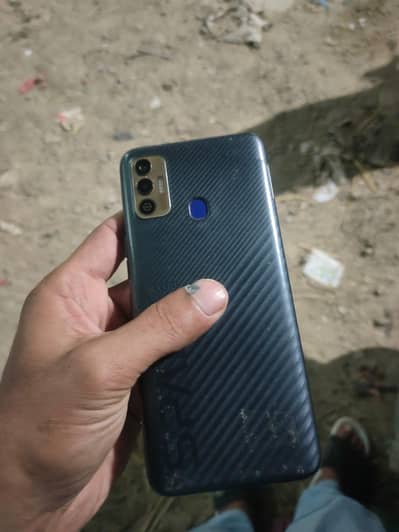 Tecno Spark 7T