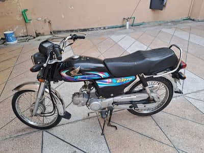 Honda CD 70 File Mis Place