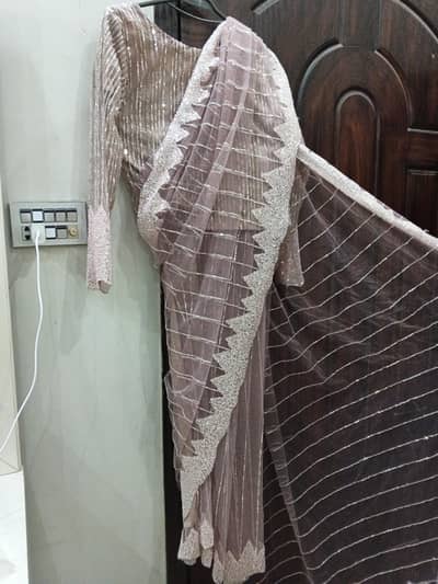 Saree cutdana