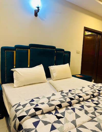 Par day apartment available for rent in gulberg green islamabad