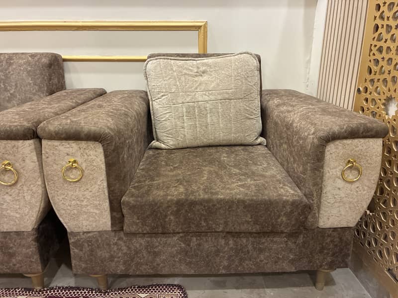 Sofa set 7 seaters 0
