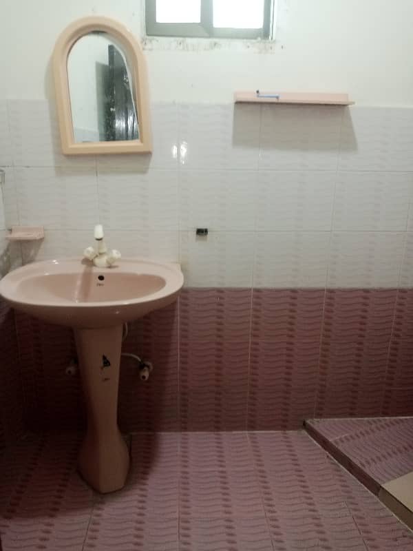 2 Bed D/D Flat DHA Phase 2 Ext. 3rd Floor 2