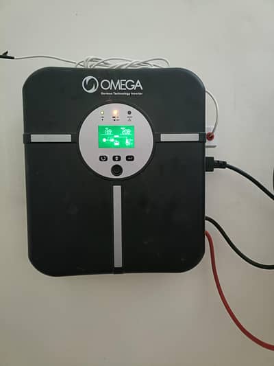 Omega UPS 800w
