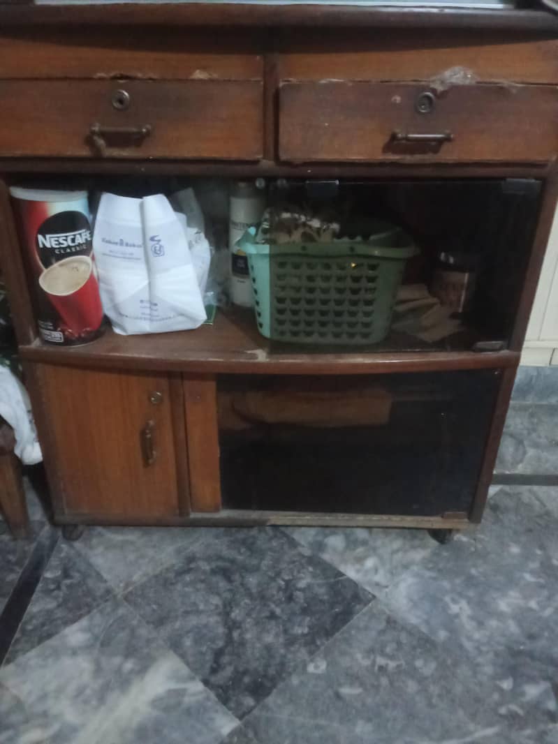 Tv Trolley 2
