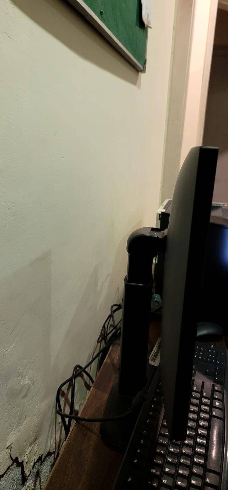 DELL COMPUTER SYSTEM 2