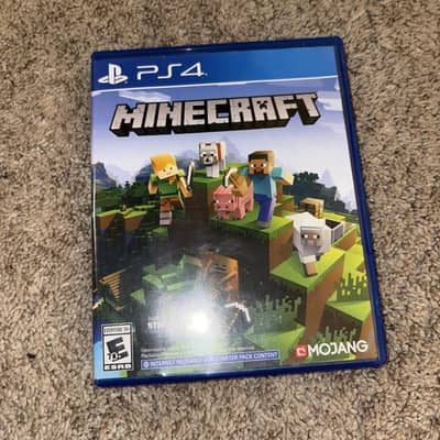 PS4 bedrock edition Minecraft cd for urgent sell 10/9 Condition