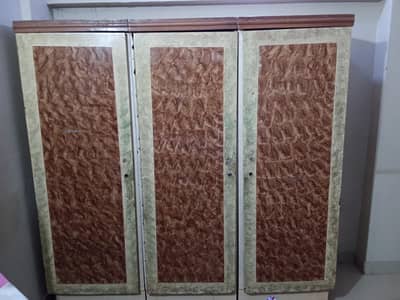 3 door Almaari urgently for sale
