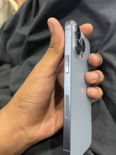 Apple iPhone 13 Pro