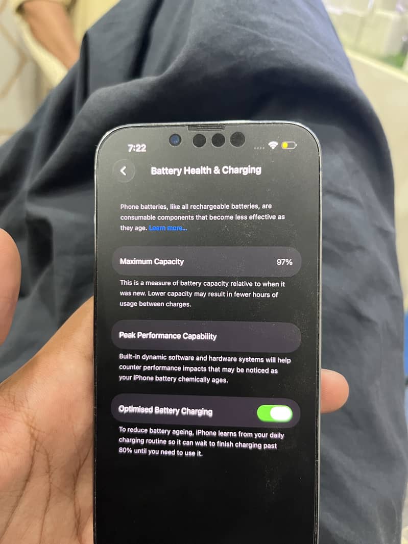 Apple iPhone 13 Pro 4